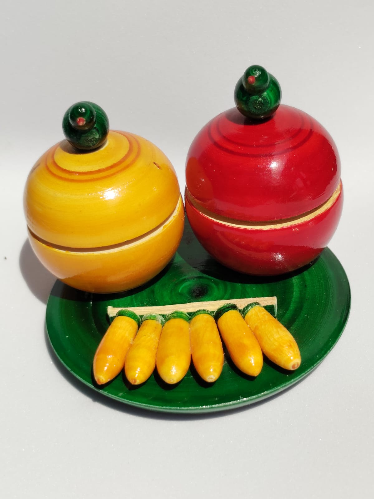 THAMBULAM KUMKUM/HALDI CONTAINERS