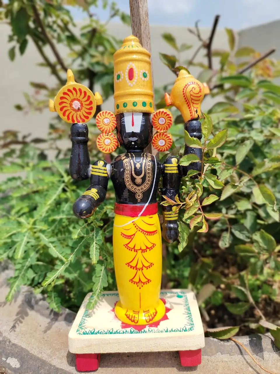 STANDING LORD VENKATESWARA(BALAJI)