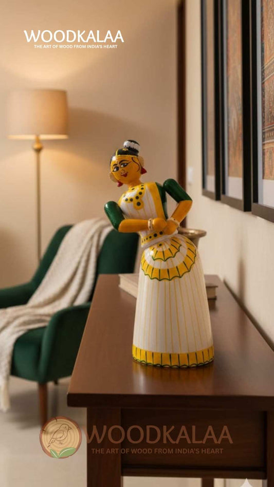 DANCING KERALA KUTTI