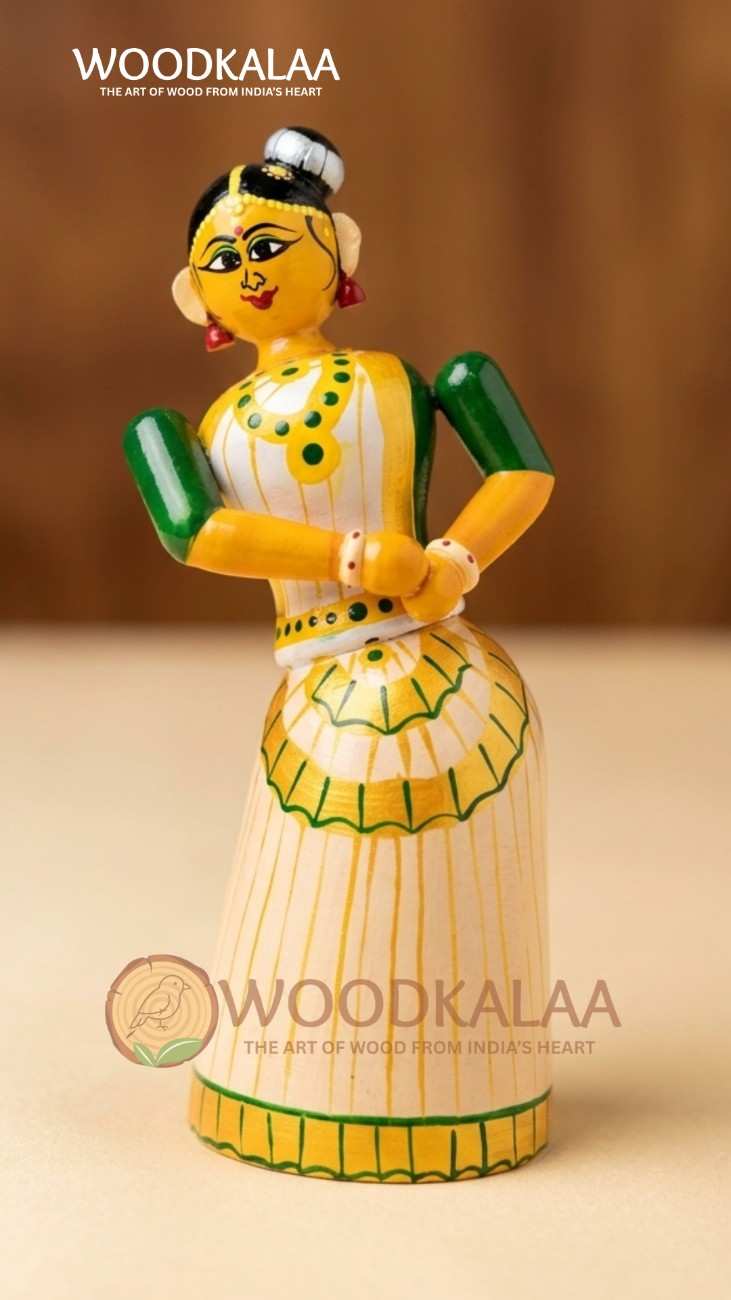 DANCING KERALA KUTTI