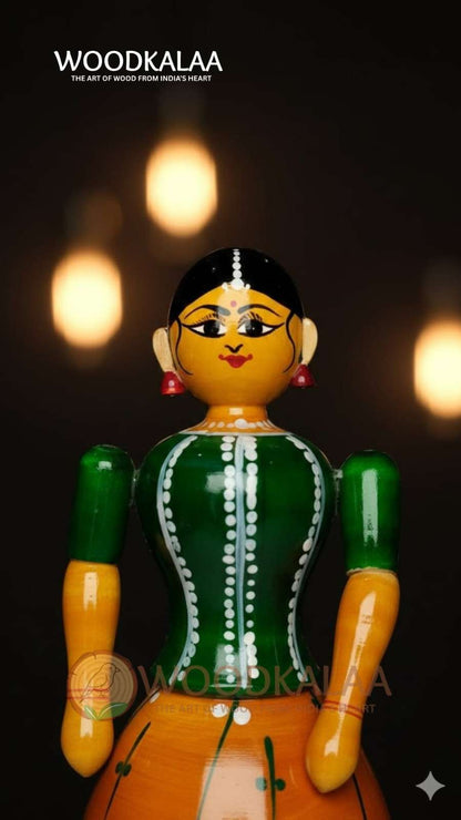 VILLAGE GIRL INDIAN VIBE