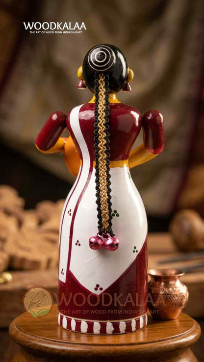 WOODEN VILLAGE LADY WITH POT