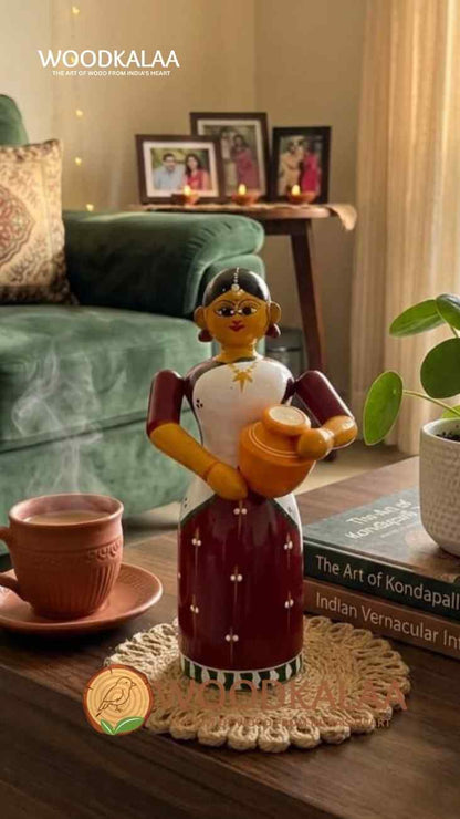 WOODEN VILLAGE LADY WITH POT