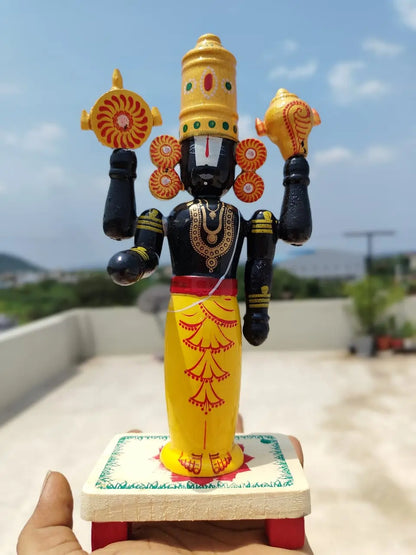 STANDING LORD VENKATESWARA(BALAJI)