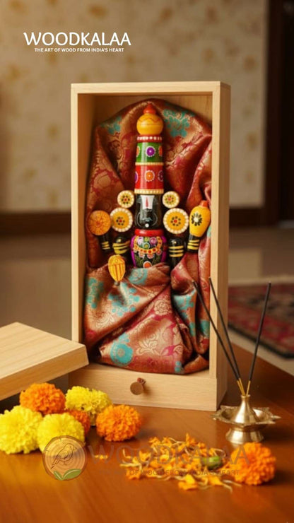 HANDCRAFTED WOODEN LORD VENKATESWARA IDOL (GI TAGGED)
